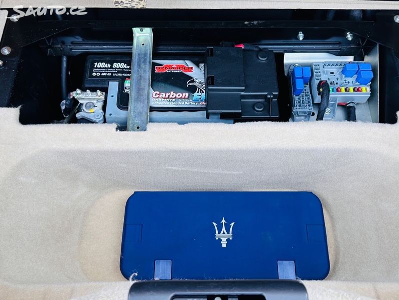 Maserati GranTurismo, S 4.7 V8 324kW / F1 / AUTOMAT